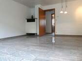 Wohnzimmer ohne Möblierung - 3 Zimmer Etagenwohnung in Waiblingen / Hegnach