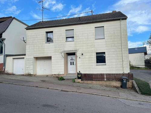 312640524_824718325342618_8261916029571649562_n.jp - Haus zum renovieren an der Grenze L-Remich