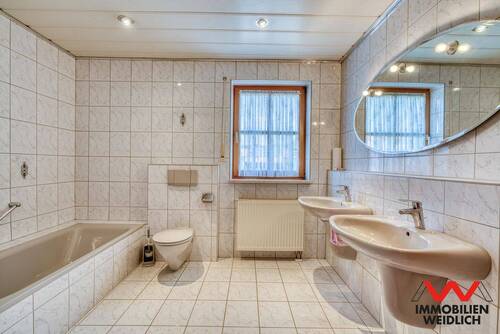 Bad im Obergeschoss - 