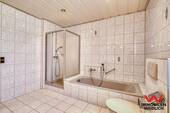 Bad im Obergeschoss - 