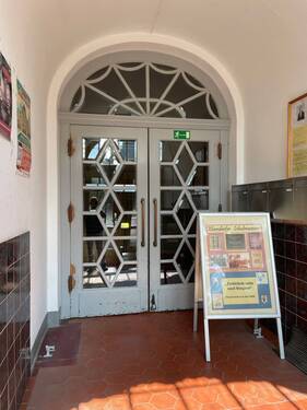 Windfangtür - 6 Zimmer Büro in Chemnitz