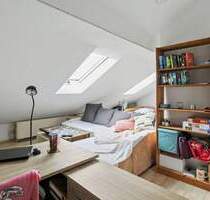 Attraktive 1-Zimmer-Dachgeschosswohnung in Nürnberg - kompakt, hell, gut vermietbar