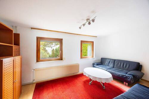 Wohnzimmer - 3 Zimmer Reihenmittelhaus zum Kaufen in Reutlingen