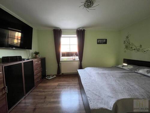 OG – Schlafzimmer - 