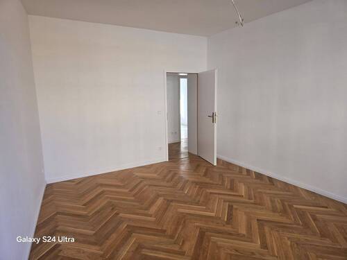 20250930_103341.jpg - 2 Zimmer Etagenwohnung in Magdeburg