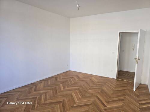 20250930_103349.jpg - Etagenwohnung mit 67,00 m² in Magdeburg zur Miete