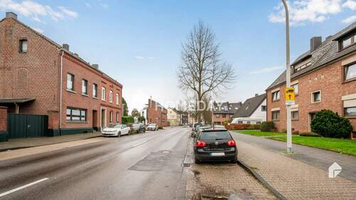 Umgebung 1 - 7 Zimmer Mehrfamilienhaus, Wohnhaus zum Kaufen in Mönchengladbach