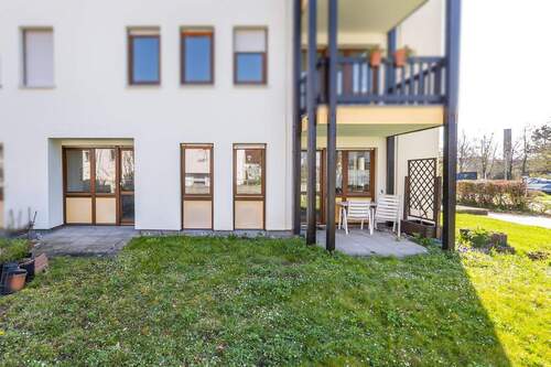 Garten - 3 Zimmer Etagenwohnung zum Kaufen in Pleidelsheim
