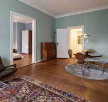 Bezugsfreie sonnige, top-sanierte 3-Zi-Altbauwhg mit Erker beim Lausitzer Platz - Berlin Kreuzberg