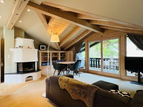 Mögliche Möblierung Wohnzimmer DG - 5 Zimmer Etagenwohnung zum Kaufen in Garmisch-Partenkirchen