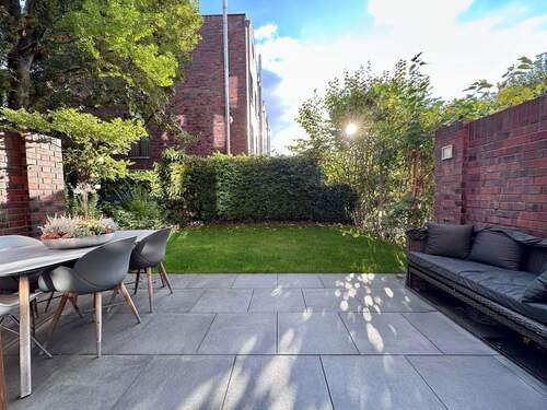 Garten + Terrasse - 7 Zimmer Reihenmittelhaus in Berlin