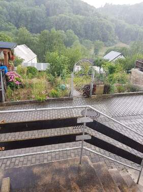 vorne.jpg - Grundstück in Wallendorf