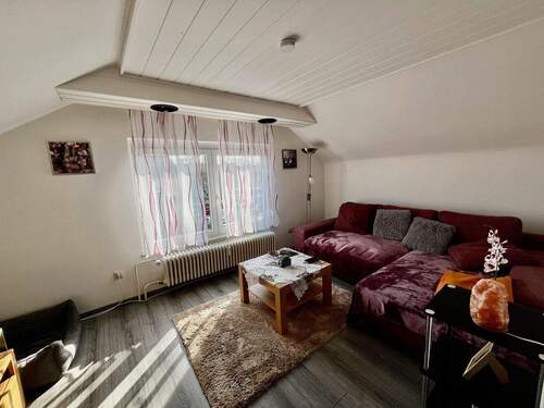 Wohnzimmer - 2 Zimmer Etagenwohnung zum Kaufen in Überlingen