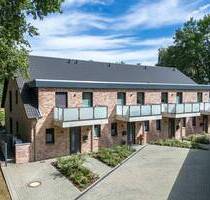 Exklusives Reihenendhaus in Bestlage am Teich - modernes Wohnen mit viel Komfort - Lüneburg - Ochtmissen