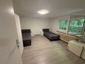 Zimmer 2 - 