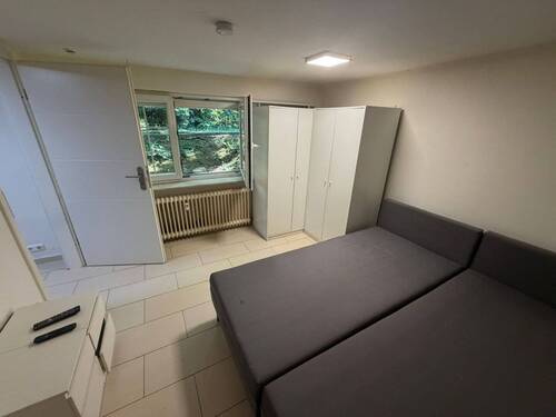 Zimmer 3 - 