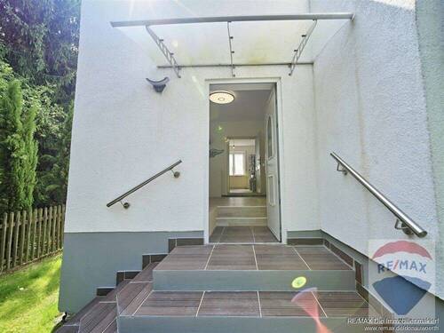 Eingang - 5 Zimmer Einfamilienhaus in Neuburg an der Donau