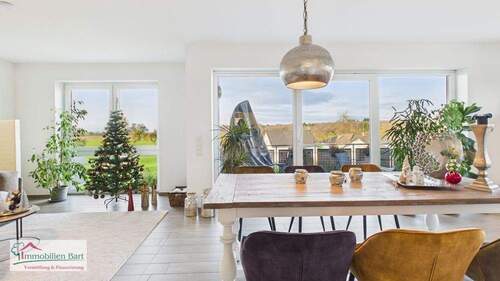 Essbereich mit Ausblick - 