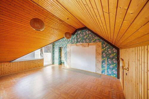 DG - Schlafzimmer - 6 Zimmer Mehrfamilienhaus, Wohnhaus zum Kaufen in Bietigheim-Bissingen