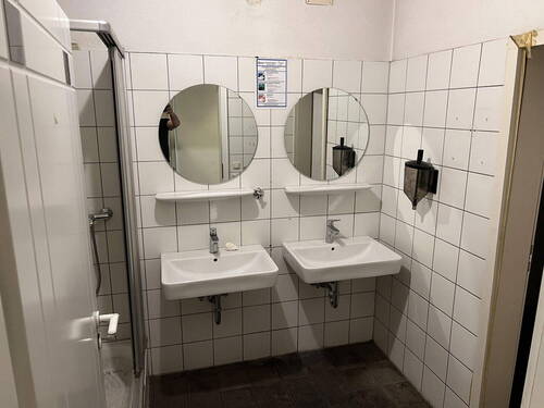 Bild 3 - Halle in Löhne