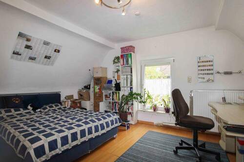 Schlaf-/Kinderzimmer OG - 