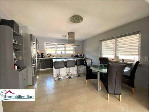 Essbereich mit Küche - 