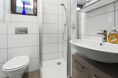 Badezimmer Untergeschoss - 