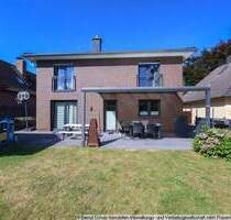 Moderne Neubau-Doppelhaushälfte mit Vollkeller - Hamburg Lurup