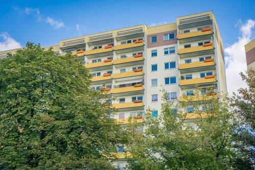 Rückansicht - Singlewohnung mit Blick ins Grüne