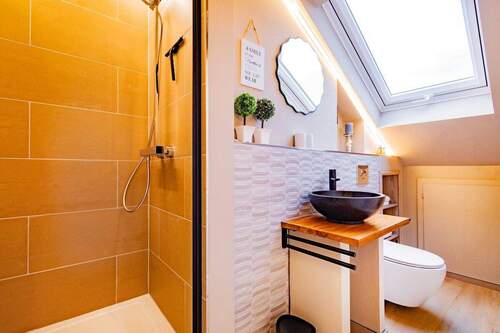 Duschbadezimmer DG - 