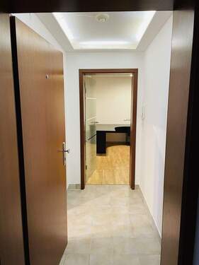 Flur - 2 Zimmer Etagenwohnung zum Kaufen in Esslingen am Neckar