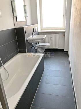 Ansicht - 4 Zimmer Etagenwohnung zum Kaufen in Regensburg