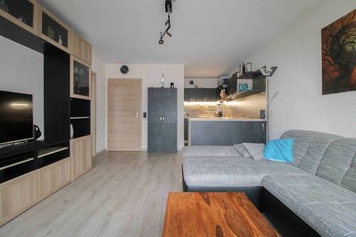 Ess- und Wohnzimmer Bild 3 - Etagenwohnung mit 57,80 m&sup2; in Baiersbronn zum Kaufen