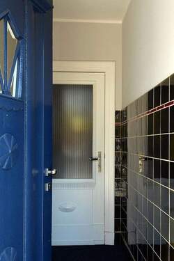 Eingang - 9 Zimmer Einfamilienhaus zum Kaufen in Hamburg