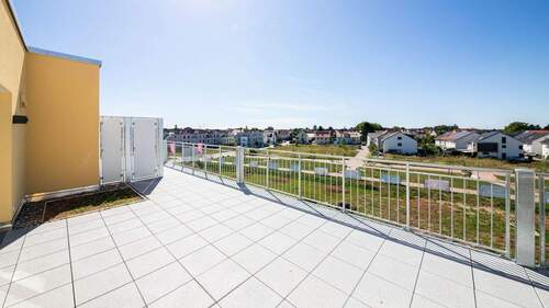 Dachterrasse - Wohnen mit Weitblick: 2-Zimmer-Wohnung mit Dachterrasse
