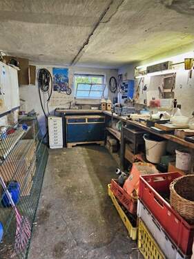 Scheune / Werkstatt - 