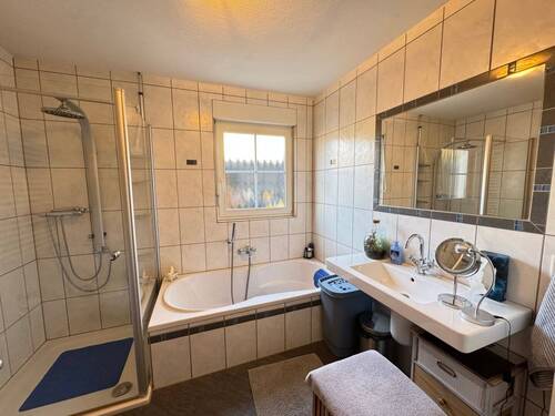 tempImageXSfYsq.jpg - 