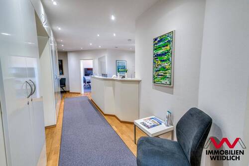 Empfangsbereich - Büro mit 121,20 m&sup2; in Ebersberg zum Kaufen