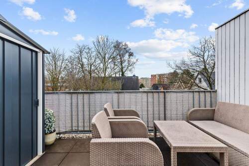 .... mit Ausgang auf die tolle Dachterrasse - 