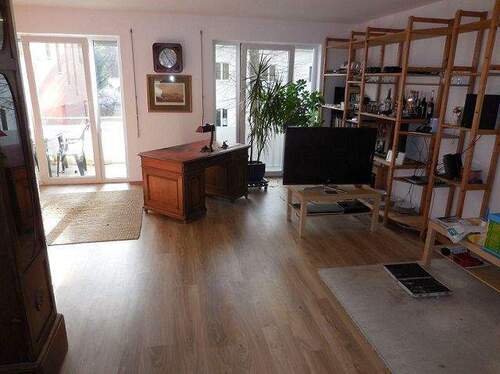 Wohnzimmer - 3 Zimmer Etagenwohnung in Saarbrücken