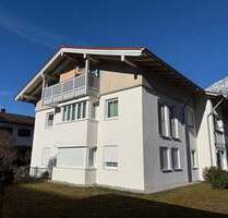 Wohnen mit Lebensqualität. Stilvolle 3-Zimmer-Wohnung in stadtnaher und sonniger Lage von Bad Reichenhall