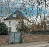 Wohnen auf dem Oberwerth - charmantes Einfamilienhaus mit Geschichte, Garten und viel Platz - Koblenz