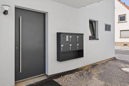 Hauseingang - Top Angebot Bad Schönborn - 415.000,00&nbsp;EUR Kaufpreis, ca.&nbsp; 77,00&nbsp;m&sup2;&nbsp;Wohnfl&auml;che