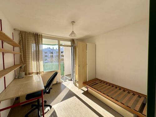 Schlafzimmer I - voll möblierte 2 ZKB WG Wohnung am Trimmelter Hof sucht neue Mieter