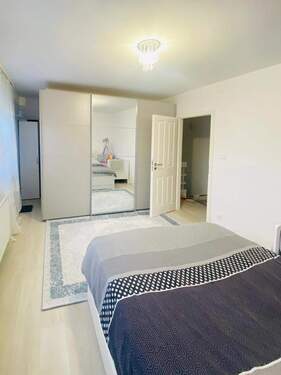 Schlafzimmer Obergeschoss.jpg - 