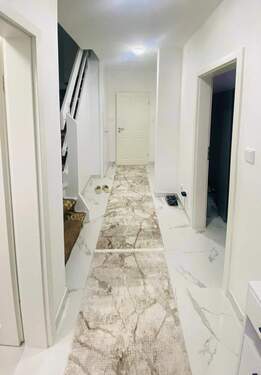 Flur Erdgeschoss.jpg - Reihenmittelhaus mit 86,00 m&sup2; in Heusenstamm zum Kaufen