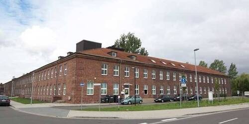 Hausansicht - Gewerbefläche in Espenhain zu vermieten!