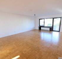 Großzügige 3 Zimmer auf 100 m² und ein kurzer Fußweg zur Stadtbahn - Remseck Neckargröningen