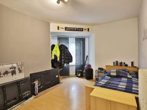 Kinderzimmer im Erdgeschoss - 