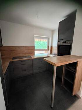 Küche 1 - 3 Zimmer Etagenwohnung in Karlsruhe